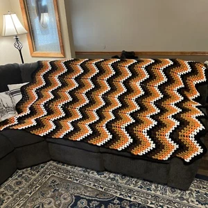 Beautiful Crocheted Multiple Colors Chevron Throw Couch Blanket 75”L x 53” W - Picture 1 of 7