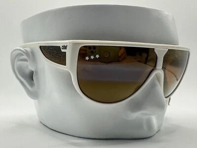 Gafas de sol deportivas básicas Cebe vintage nuevas con etiquetas | Modelo 1987 blancas con recortes Francia  Foto 1 de 4