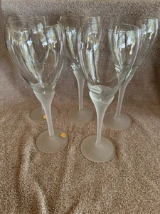 "5 vasos de agua antiguos Amaryllis satinados por toalla - 9 3/8"" T" - Imagen 1 de 5