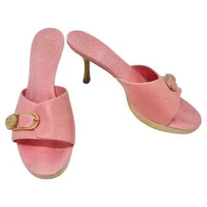 CHANEL Leather Open Toe Mules Heels 38 7 Pink Buckle CC Logo 2004 Cruise - Picture 1 of 14