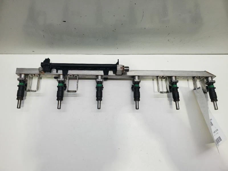 Toyota Tundra SR5 2005-2016, piezas de inyección de combustible, 4,0 L-6 cilindros, n.º de parte: 23209-09100 Foto 1 de 4