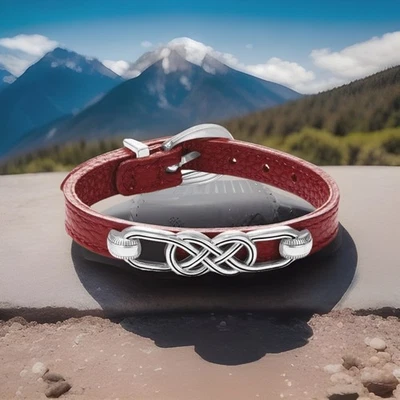 Lista de brazaletes trenzados Brighton INTERLOK $62 NUEVO CON ETIQUETAS cuero rojo JF011C Foto 1 de 4