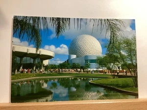 Communicore/Future World, Epcot Center: Bay Lake, FL - Vintage Postcard - Picture 1 of 3