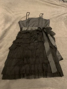 Beautiful Black Satin Corset Dress With Straps And Lace Ruffles Size 8 - Picture 1 of 4