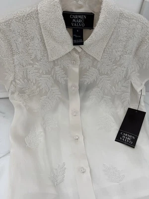 Blusa blanca de seda adornada Carmen Marc Valvo nueva con etiquetas Foto 1 de 4