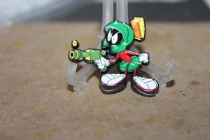 LOONEY TUNES MARVIN DER MARSIANER ANSTECKNADEL - Bild 1 von 2