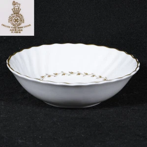 Royal Doulton Adrian Fruit Bowl Gold Trim 5 1/4" Diameter - Picture 1 of 4