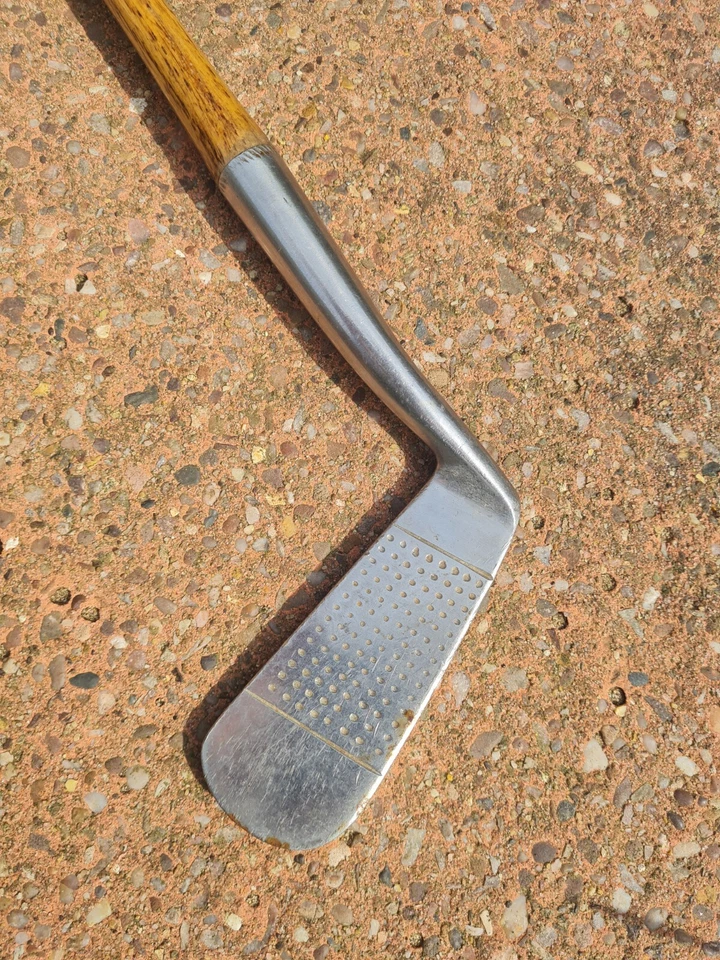 Vintage Spalding Argyll Hand Forged Model L Putter With Wooden Shaft 32.5" - Image 1 of 4