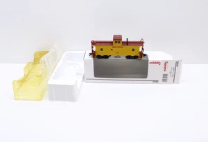 Märklin H0 45702 Caboose CA 3/CA-4 3771 der Union Pacific Railroad UP  lf2656 - Picture 1 of 5