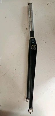 Straight Blade Forte Carbon Fork 1" One Inch Steer Tube - Image 1 of 4