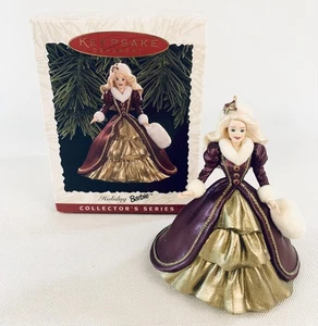 Hallmark Keepsake Ornament Holiday Barbie 1996 Collector's Series - Imagen 1 de 3