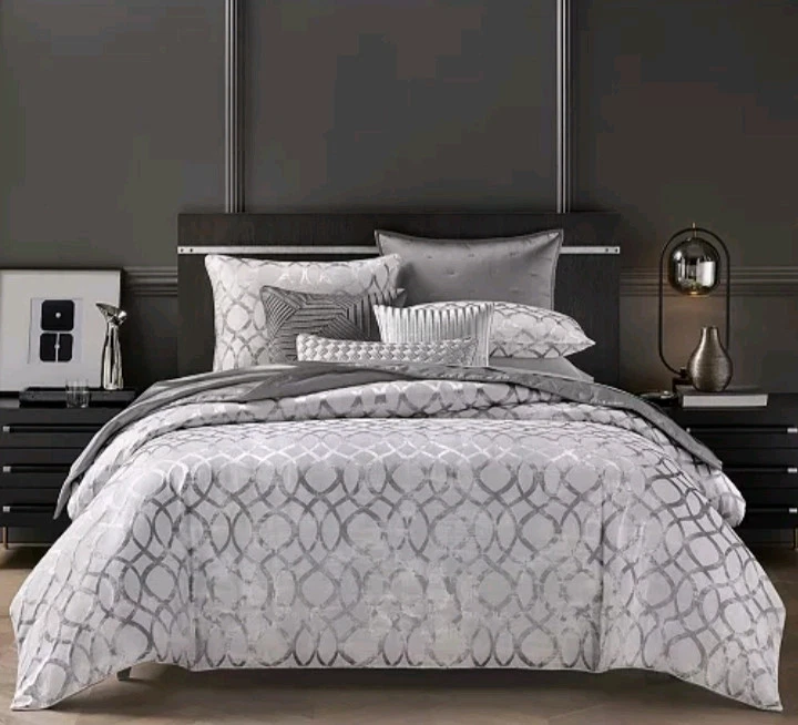 Hotel Collection "Helix" F/Q 3 Piece Comforter Set With Shams, NWT - Image 1 of 4