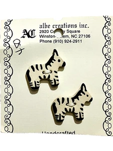 VINTAGE ALBE CREATIONS HAND PAINTED PORCELAIN CERAMIC CRAFTING/SEW ZEBRA BUTTONS - Picture 1 of 2