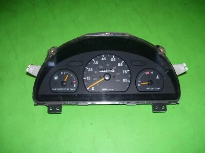 Cuadro de medidores de instrumentos Geo Metro 1994 velocímetro OEM 103 k Foto 1 de 2
