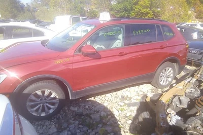 2018 Volkswagen Tiguan Transmission OEM 146K Miles - LKQ436467921 - Image 1 of 4