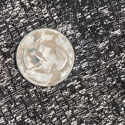 1940 Quarter NGC MS 65 Graded, 90% Silver, Beautiful Toning Reasonable Offer - Image 1 of 4