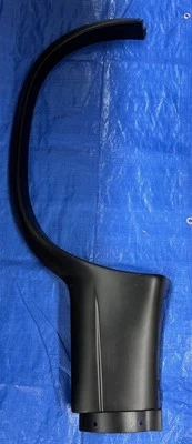 Moldura de apertura de rueda, lado derecho, trasero, Ford Explorer 1998-2000 Foto 1 de 4