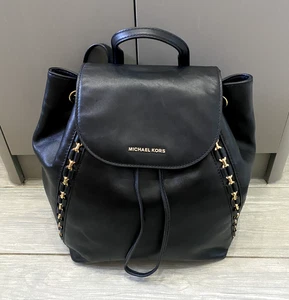 GENUINE BLACK LEATHER MICHAEL KORS SADIE MULBERRY LINK DETAIL BACKPACK - Picture 1 of 12