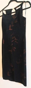 LM&C Size M Velvet Dress - Picture 1 of 13