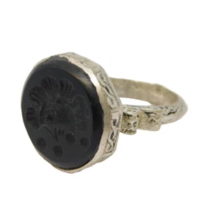 20th Century White Metal Ancient Style Onyx Centurion Intaglio Signet Ring c1920 - Picture 1 of 6