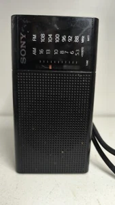Radio Sony Icf-p36 Funciona De Bolsillo - Imagen 1 de 4