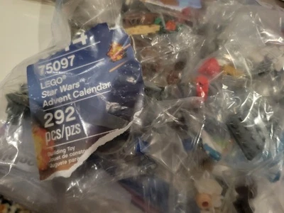 3 LEGO Christmas Sets + Erasers  New / NO BOXES / No Reserve - Image 1 of 4