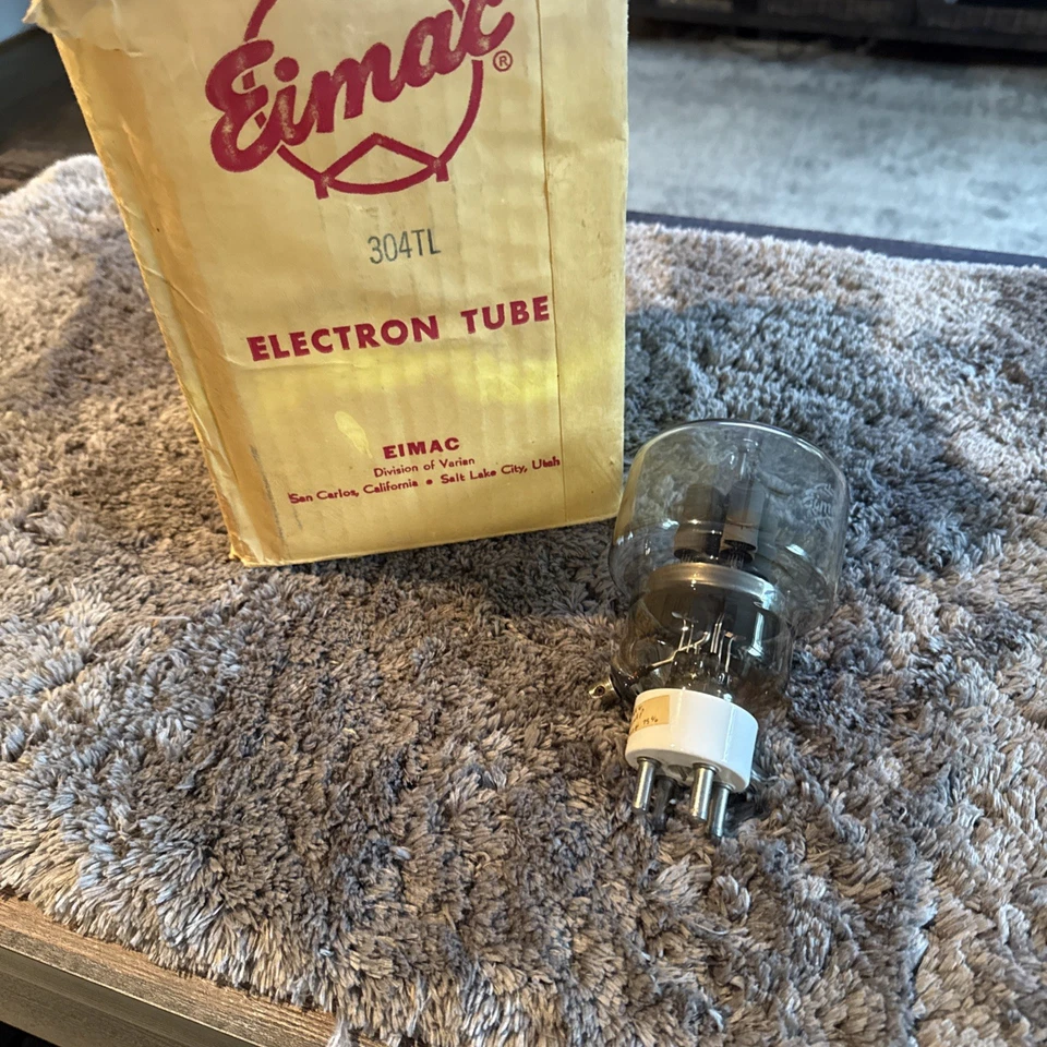 5758 Lot Of 1 Eimac 304TL Vacuum Tubes - Image 1 of 1