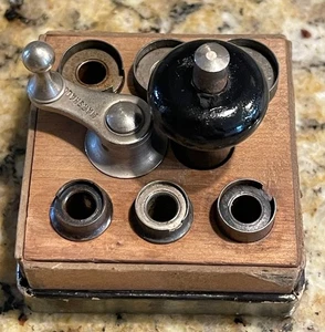 DE COLECCIÓN BOBINADORA DE RESORTE PRINCIPAL CE MARSHALL - HERRAMIENTA RELOJERA / JOYERO - Imagen 1 de 5