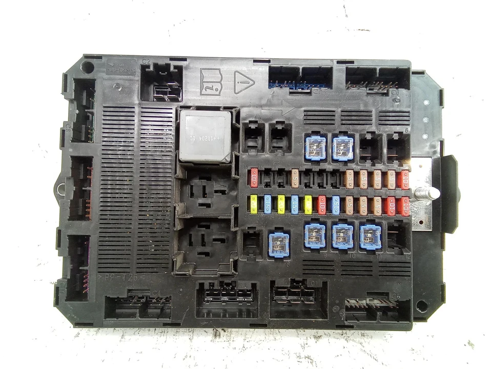 Scatola fusibili JAGUAR XF X250 BX2314B476AA 2.99 Diesel 177kw 2010 27691214 - Immagine 1 di 4