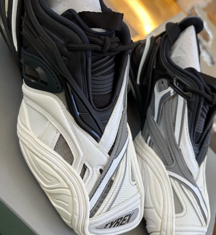 Size 6 - Balenciaga Tyrex Low Black Silver W
