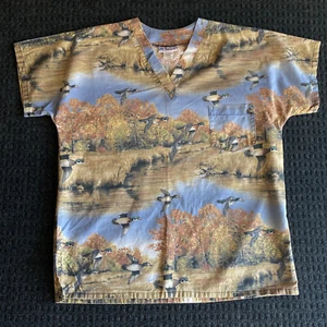 Vintage Mad About Scrubs! Scrub Top Ducks All Over Print L Unisex Veterinarian - Picture 1 of 6