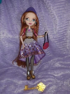 Ever After High Doll Holly O'Hair 1st First Chapter 1 - Picture 1 of 7