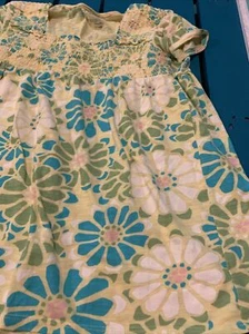 Old Navy Xl Girls Size 14, Yellow Flowered, Soft, Short Sleeve Shirt - Picture 1 of 20