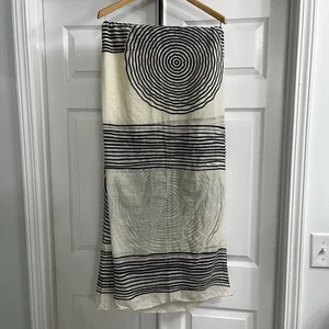 Schal Rechteck weich elfenbein mit schwarzem Design Schal 80" x 40" - Bild 1 von 7