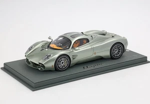 New BBR PAGANI UTOPIA 2022 1:18 Model Car GREEN P18223L KidBX - Picture 1 of 7