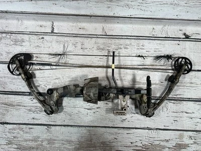 Trophy Hunter Xtreme Martin Archery Compound Bow 45-60 Adjustable Draw W/Add Ons - Image 1 of 4