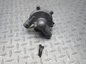2002 01-02 Suzuki GSXR 1000 GSXR1000 Water Pump Cover Waterpump - Picture 1 of 10