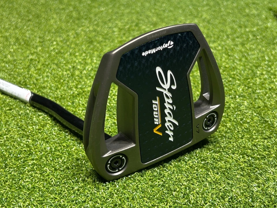 TaylorMade Spider Tour V 7 Right Handed Steel Putter - 35-Inch - Image 1 of 4