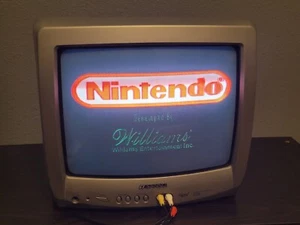 Sansui DTV1300A 13" Retro Gaming CRT Television Silver Black Working No Remote - Picture 1 of 8