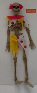 Holiday Home Classics 16" hängendes Skelett mit Gelenken als Clown verkleidet  - Bild 1 von 1
