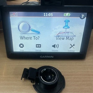 NOT TESTED - Garmin Nuvi 52LM Car GPS - Picture 1 of 7