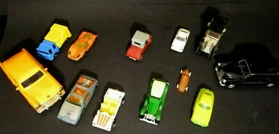 12 verschiedenste Modellautos, Corgi Welly Siku und andere - Bild 1 von 4