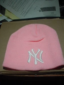 New York Yanks winter knit Bini  (Pink) one size fits all - Picture 1 of 1
