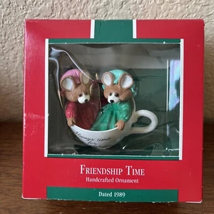 DE COLECCIÓN SELLO AMISTAD TIEMPO HECHO A MANO ADORNO NAVIDAD 1989 RATÓN - Imagen 1 de 7