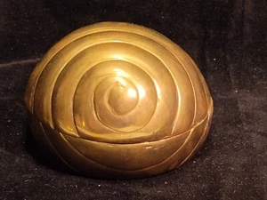 Clam Shell Brass Box With Interior Gold Wash - Picture 1 of 12