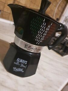 Bialetti Moka Express,Espresso Maker 3 Cups Special Edition Black Italian Heart-