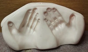 AMACO - Dollmaking #11 Hands Polymer Clay Push Mold - Maureen Carlson 1993 OOP - Picture 1 of 3