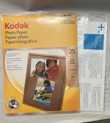 Paquete de 25 hojas nuevo de la marca Kodak + 2 hojas de papel fotográfico HP Foto 1 de 2
