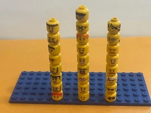 Lote de 25 minifiguras Lego cabezas amarillas A - Imagen 1 de 4