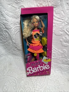 Barbie Cool Looks nueva en caja - Imagen 1 de 7